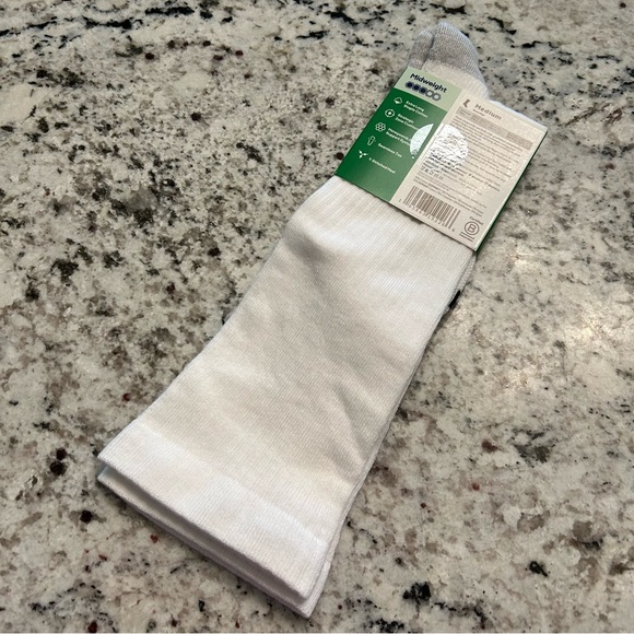 Bombas Women’s Everyday Compression Socks - Picture 5 of 6